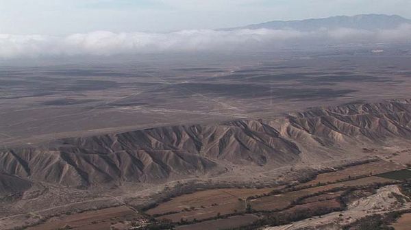 Андрей Скляров - Наска: гигантские рисунки на полях