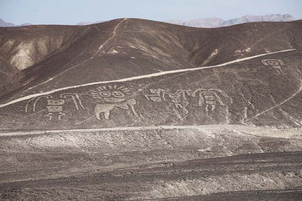 Андрей Скляров - Наска: гигантские рисунки на полях