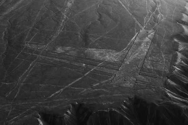 Андрей Скляров - Наска: гигантские рисунки на полях