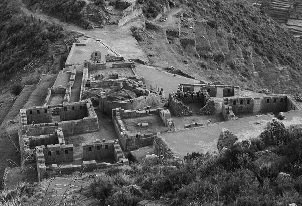 Андрей Скляров - Наска: гигантские рисунки на полях