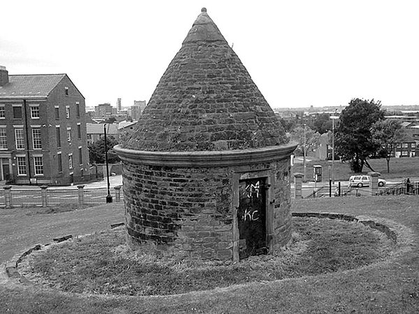 Владимир Малов - 100 великих футбольных клубов