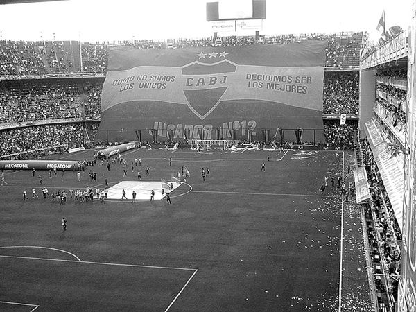 Владимир Малов - 100 великих футбольных клубов