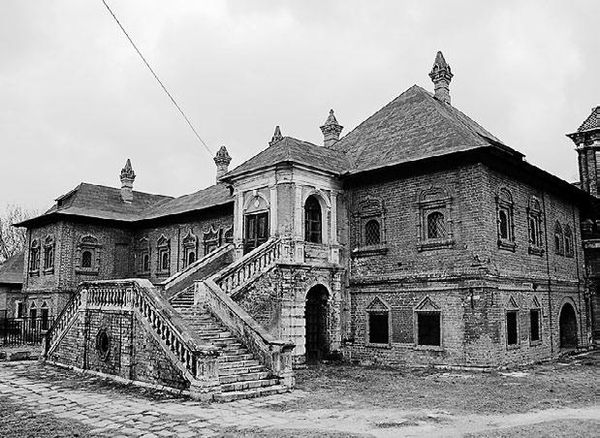 Сборник статей - Прогулки по Москве