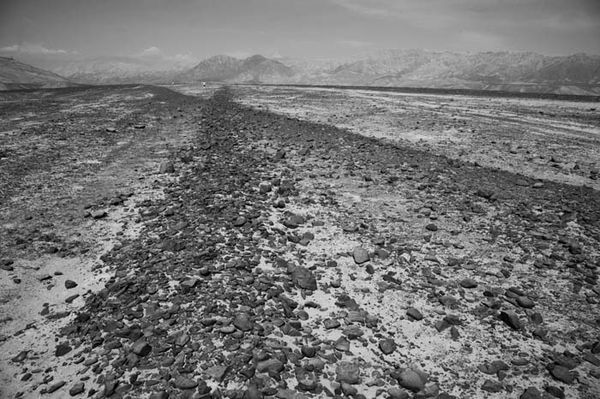 Андрей Скляров - Наска: гигантские рисунки на полях