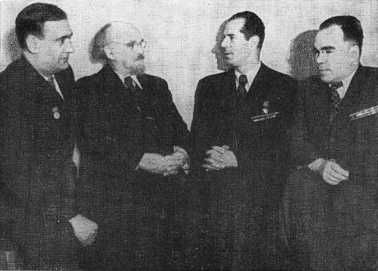 Теодор Гладков - Медведев