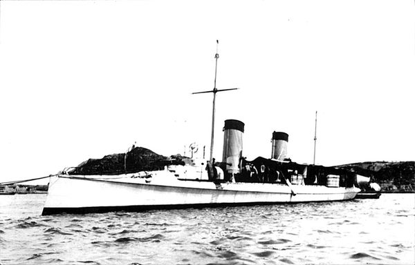 Гаральд Граф - Революция и флот. Балтийский флот в 1917-1918 гг