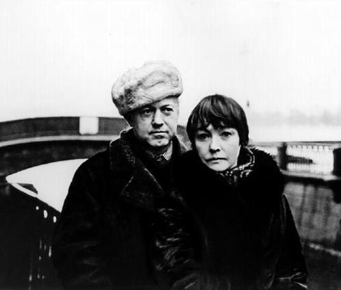 Белла Ахмадулина, Борис Мессерер и др. - Белла Ахмадулина