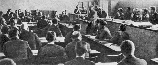 Петр Дейниченко - Красная эпоха. 70-летняя история СССР