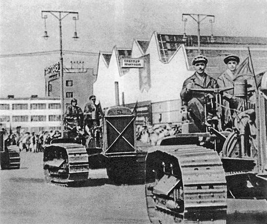 Петр Дейниченко - Красная эпоха. 70-летняя история СССР