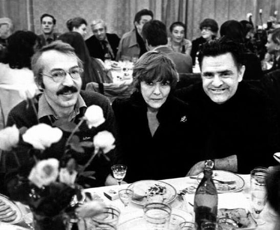 Белла Ахмадулина, Борис Мессерер и др. - Белла Ахмадулина