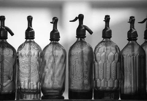 Александр Тягны-Рядно, Татьяна Щербина - Франция. Магический шестиугольник