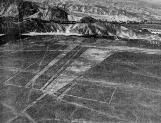 Эрих Фон Дэникен - Загадочные рисунки Наска