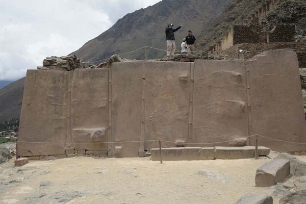 Андрей Скляров - Обитаемый остров Земля