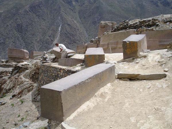 Андрей Скляров - Обитаемый остров Земля