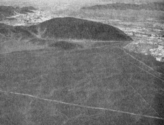 Эрих Фон Дэникен - Загадочные рисунки Наска