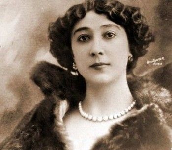 Франсиско Умбраль - Авиньонские барышни