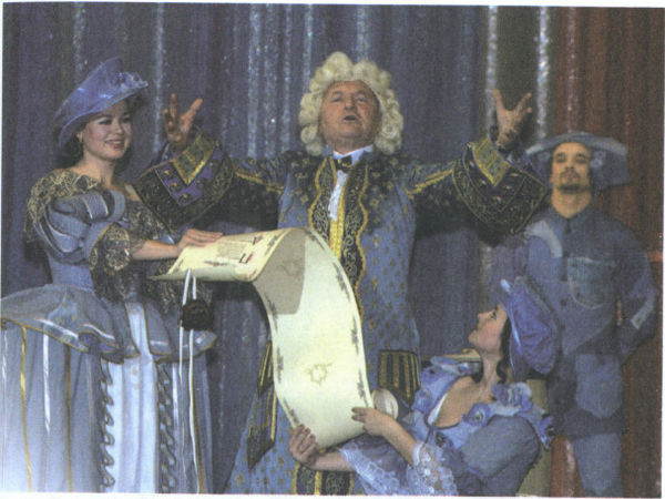 Иван Кузнецов, Ольга Минаева - Газетный мир Московского университета