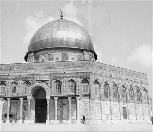 Надежда Ионина - 100 великих чудес света