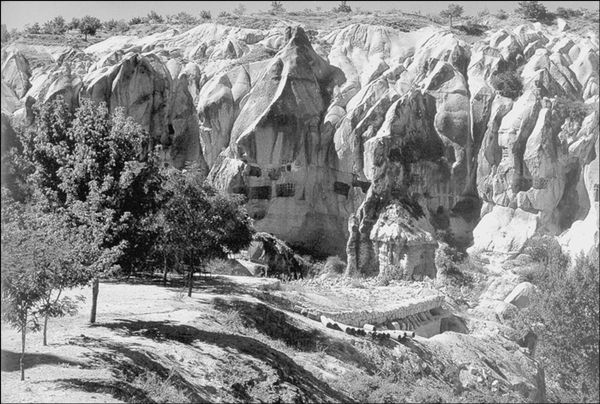 Надежда Ионина - 100 великих чудес света