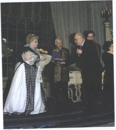 Иван Кузнецов, Ольга Минаева - Газетный мир Московского университета