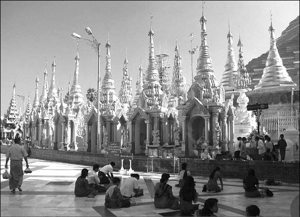 Надежда Ионина - 100 великих чудес света