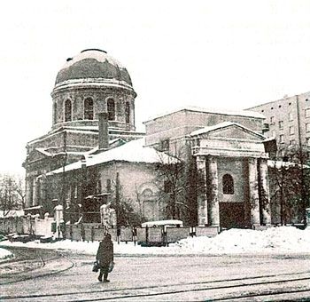 Елена Мусорина, Сергей Выстрелков - Храм во имя святых мучеников Флора и Лавра...