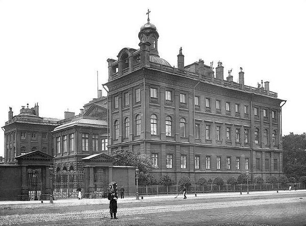 Людмила Кирикова, Ольга Петрова и др. - Невский проспект. Дом за домом