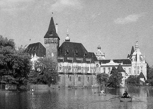 Надежда Ионина - 100 великих замков