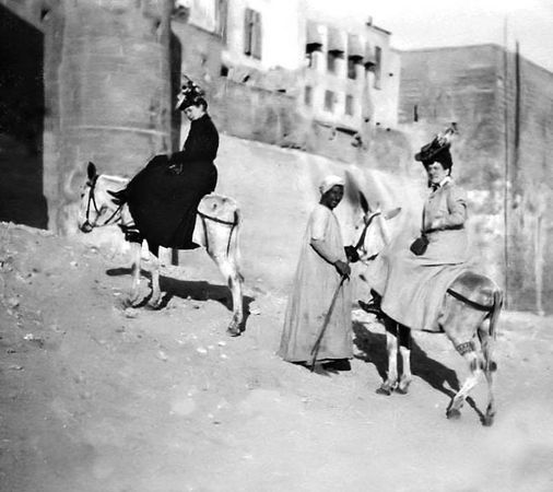 Жерар Нерваль - Конец Великолепного века, или Загадки последних невольниц Востока