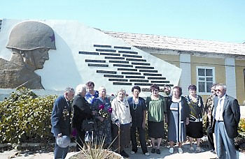 Владимир Побочный, Людмила Антонова - Осень 1943 года
