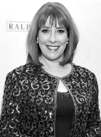 Елена Первушина - Аббатство Даунтон. История гордости и предубеждений