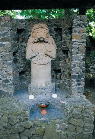 Константин Стогний - Сокровища майя и конец света