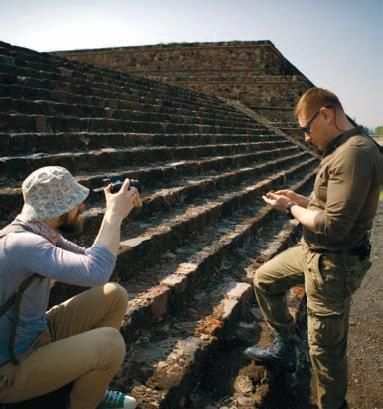 Константин Стогний - Сокровища майя и конец света