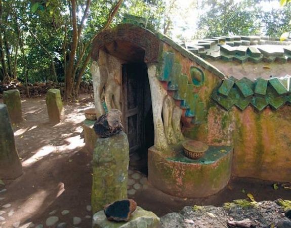 Константин Стогний - Сокровища майя и конец света