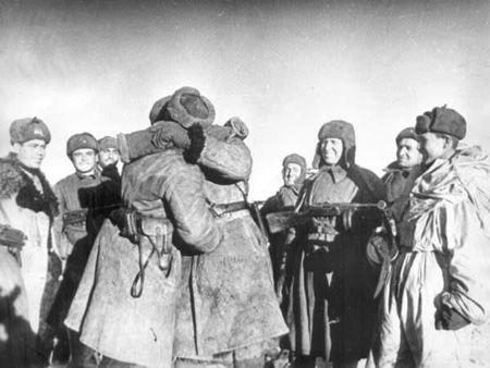 Владимир Побочный, Людмила Антонова - Сталинградская битва - контрнаступление