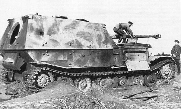 Максим Коломиец - "ЭЛЕФАНТ". ТЯЖЁЛОЕ ШТУРМОВОЕ ОРУДИЕ ФЕРДИНАНДА ПОРШЕ