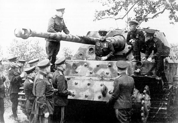 Максим Коломиец - "ЭЛЕФАНТ". ТЯЖЁЛОЕ ШТУРМОВОЕ ОРУДИЕ ФЕРДИНАНДА ПОРШЕ