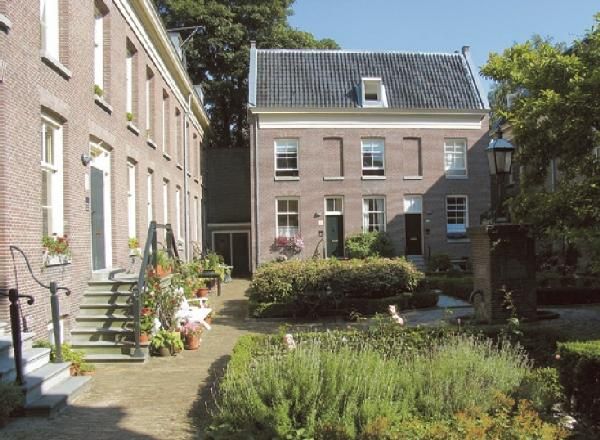 Бертольд Шварц, Ингола Ламмерс и др. - Амстердам. Путеводитель