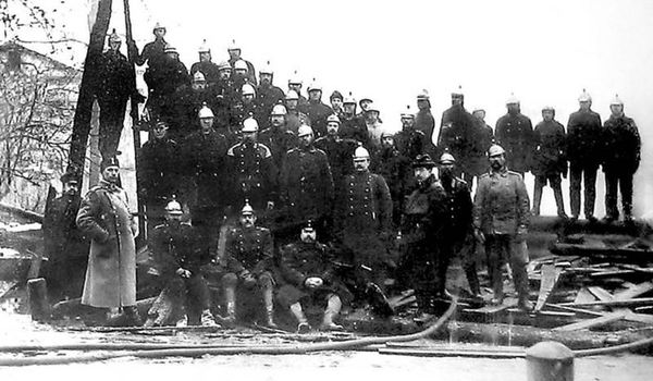 Сергей Глезеров - Северные окраины Петербурга. Лесной, Гражданка, Ручьи, Удельная...