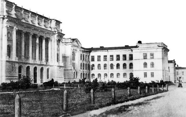 Сергей Глезеров - Северные окраины Петербурга. Лесной, Гражданка, Ручьи, Удельная...