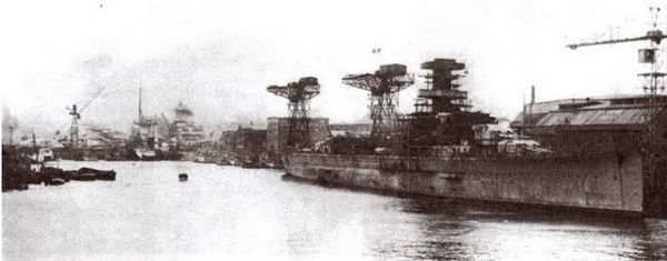 Владимир Кофман - Принцы Кригсмарине. Тяжелые крейсера Третьего рейха