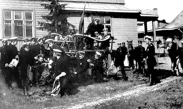 Сергей Глезеров - Северные окраины Петербурга. Лесной, Гражданка, Ручьи, Удельная...