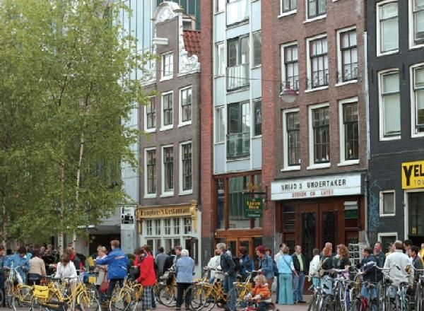 Бертольд Шварц, Ингола Ламмерс и др. - Амстердам. Путеводитель