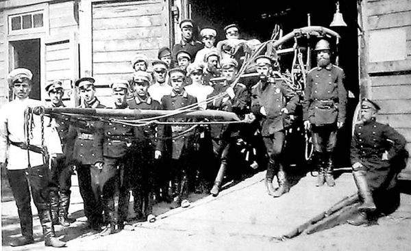 Сергей Глезеров - Северные окраины Петербурга. Лесной, Гражданка, Ручьи, Удельная...