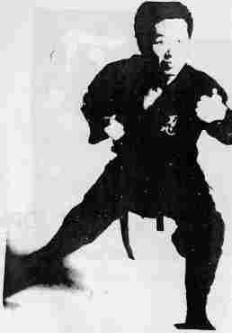 Валерий Момот - Рожденные во тьме