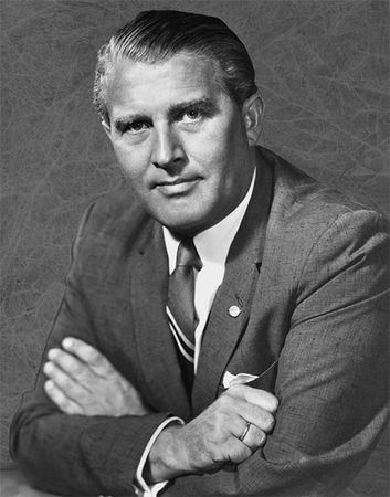 Станислав Славин - 100 великих тайн космонавтики