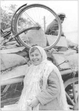 К. Александров - ПОД НЕМЦАМИ. Воспоминания, свидетельства, документы