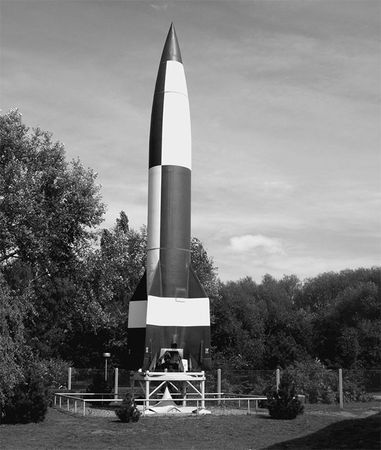 Станислав Славин - 100 великих тайн космонавтики