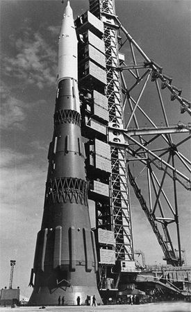 Станислав Славин - 100 великих тайн космонавтики