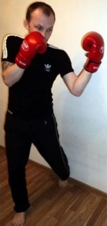 Евгений Казакеев - Как стать кикбоксером, или 10 шагов к безопасности